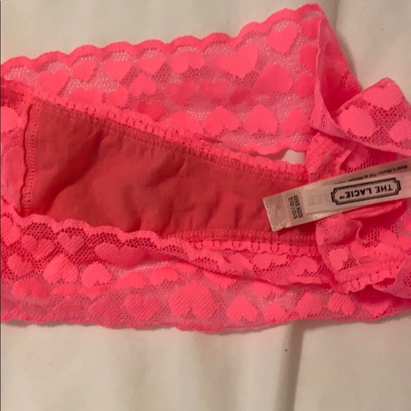 Lot of 3 VS underwear - Picture 9 of 9